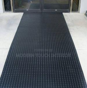 Black Anti-Slip Coin Rubber Carpets