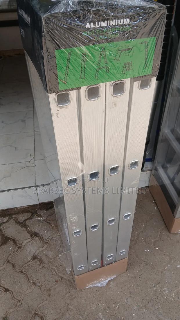 Foldable 4 X 4 Aluminium Ladder - thumbnail 2