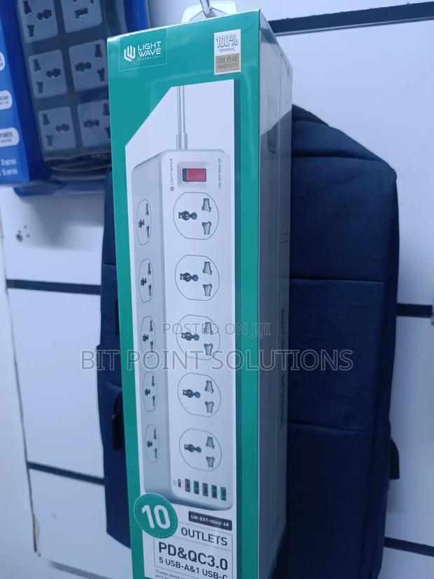 Lightwave 10ways Extension With Surge Protector ! 10ways