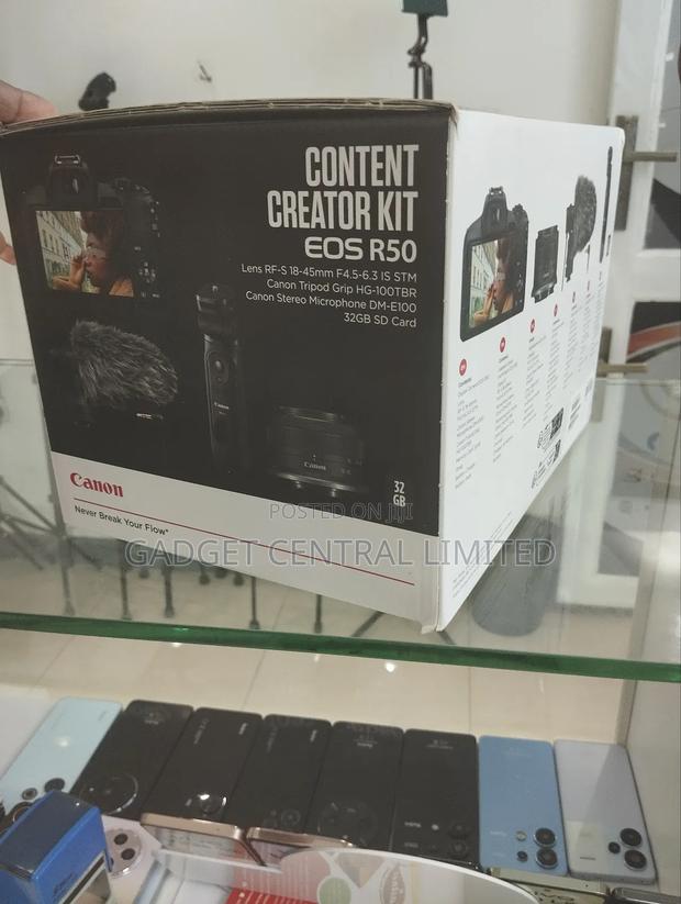 Canon EOS R50 Content Creator Kit - thumbnail 3