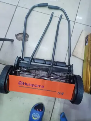 Husqvarna Lawn Mower/Manual Lawn Mower