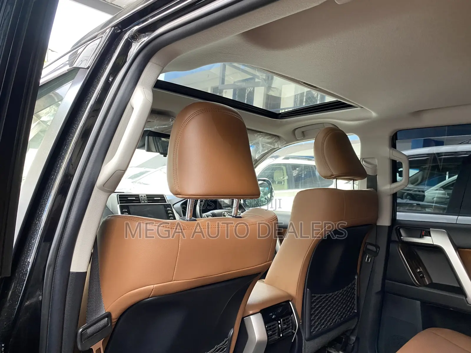 Toyota Land Cruiser Prado 2022 Black