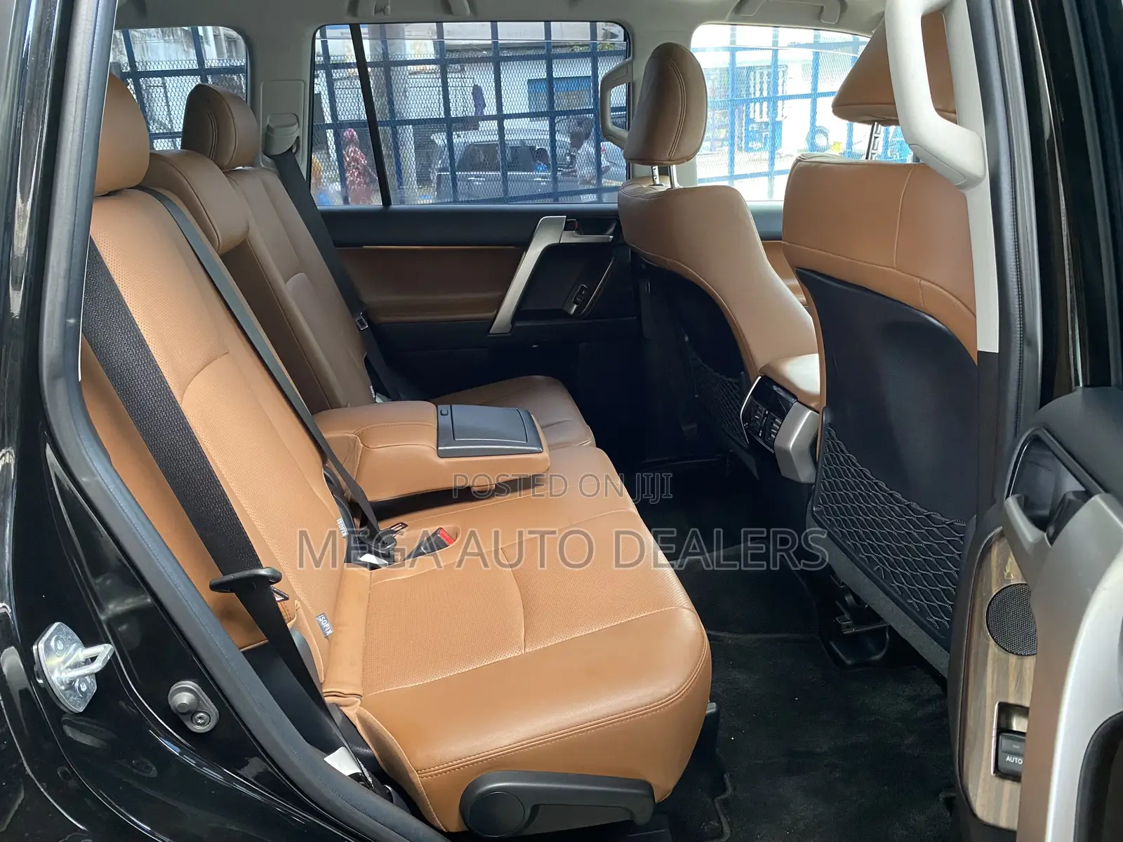 Toyota Land Cruiser Prado 2022 Black
