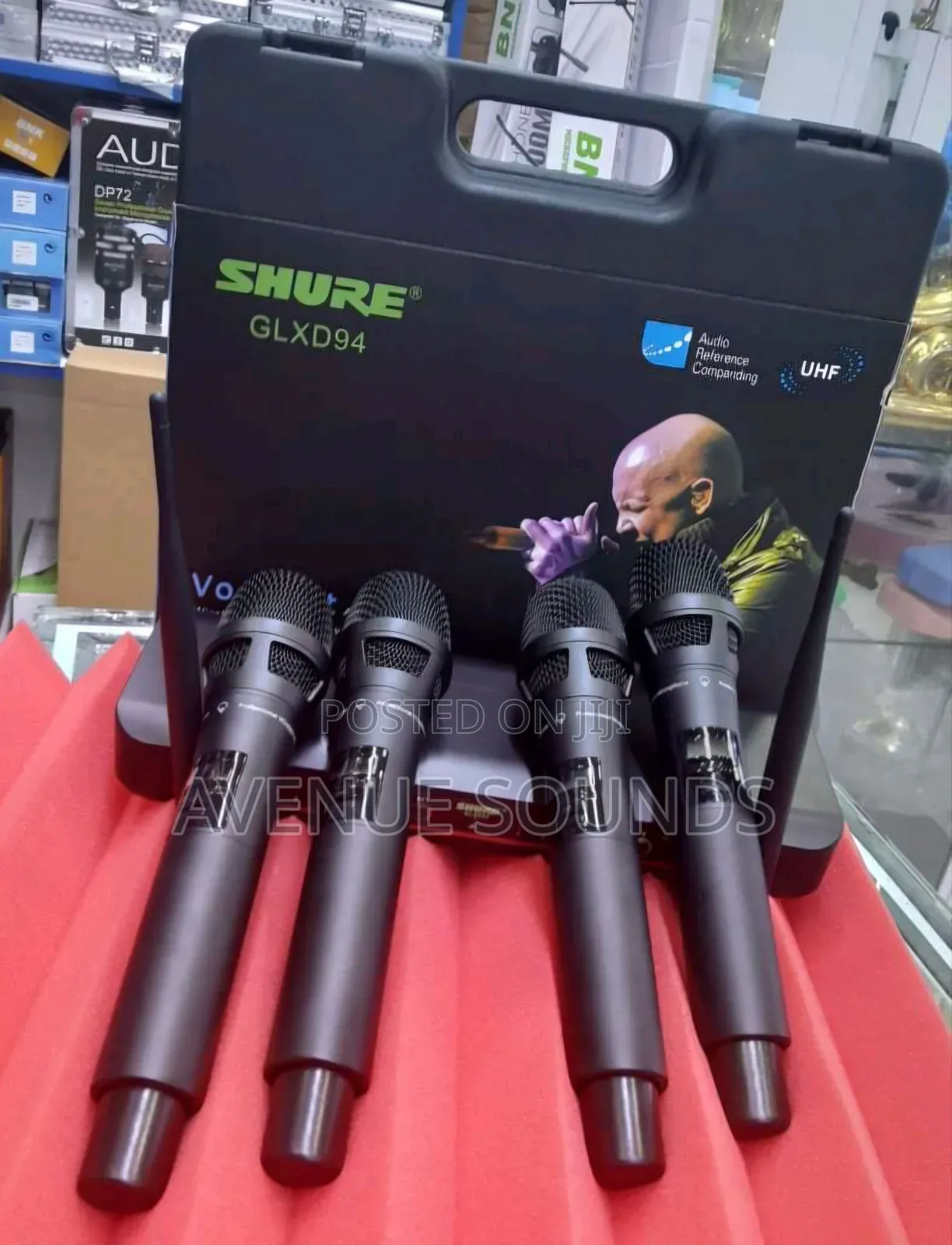 Shure GLX D4 94 Wireless Microphones
