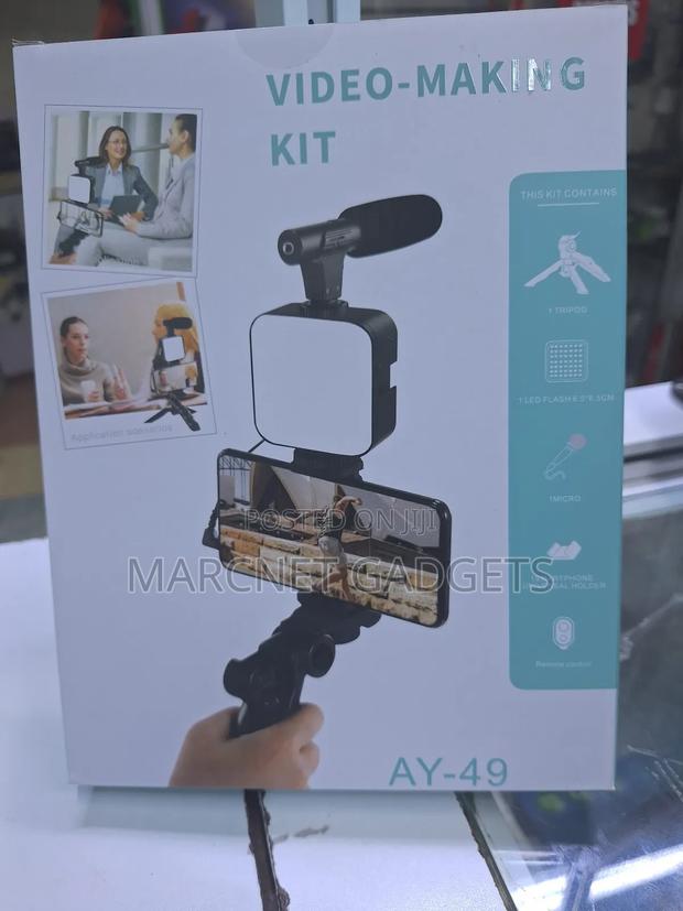 Video Making Kit With Light Phone Holder Tripod Mic BT