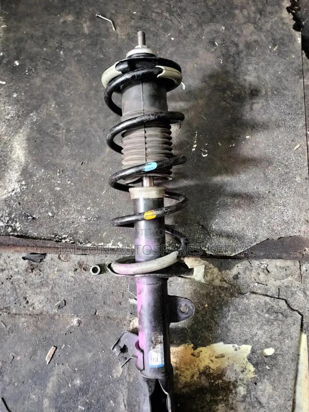 Nissan Note New Model E12 Complete Shocks