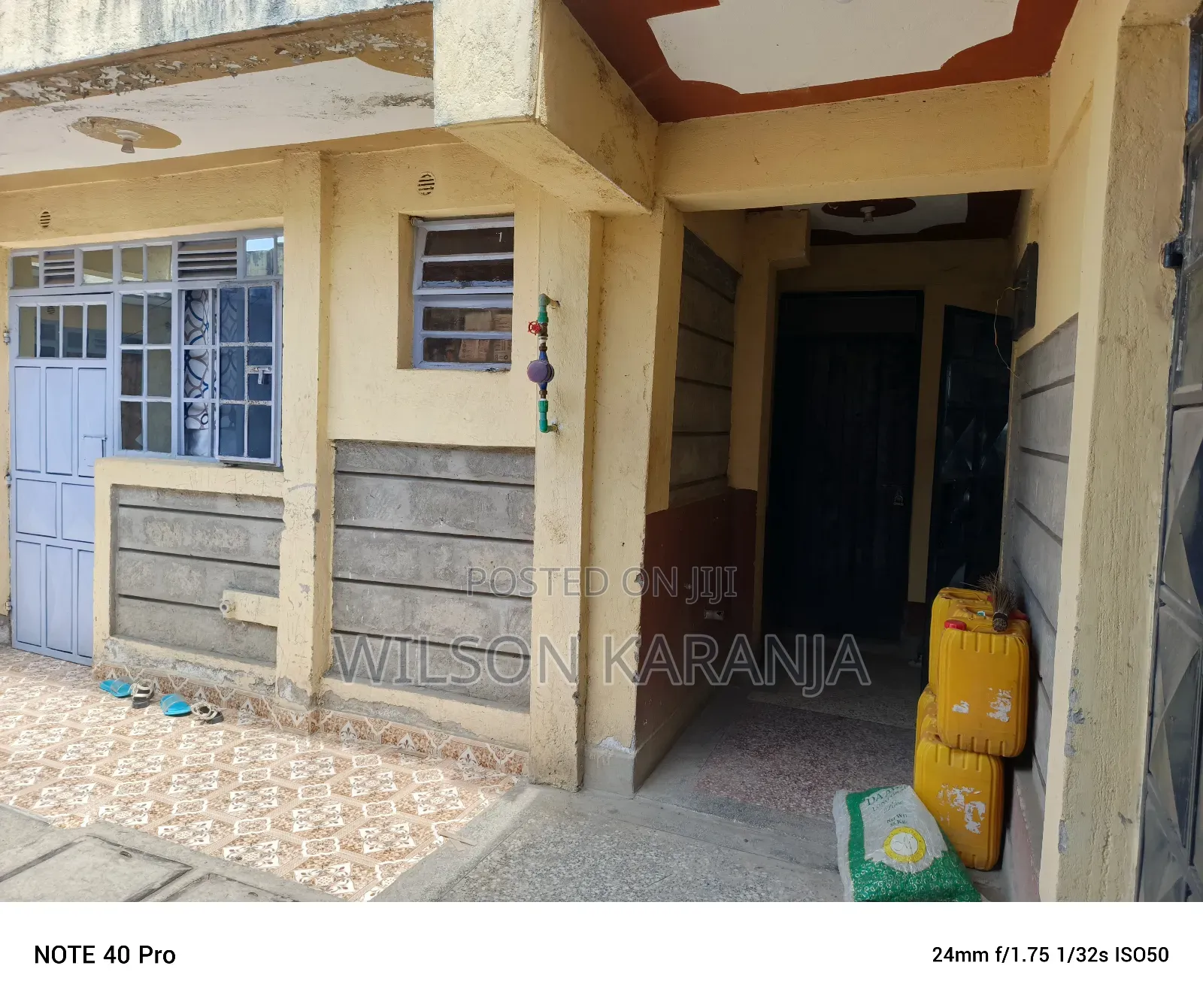 Mini Flat in Kamulu Town for sale