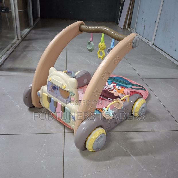 *Push Walker With Piano Playmat - main view