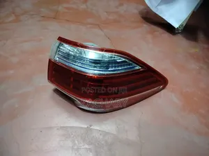 Taillight Crown Royal (2015)