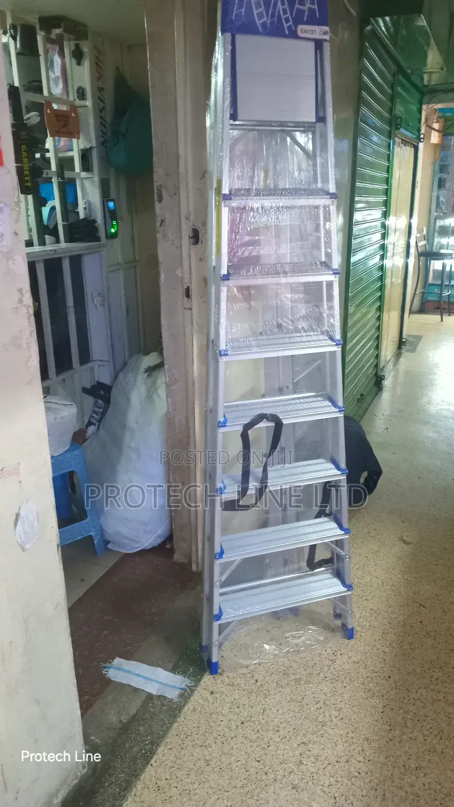 8 Step Folding Ladder