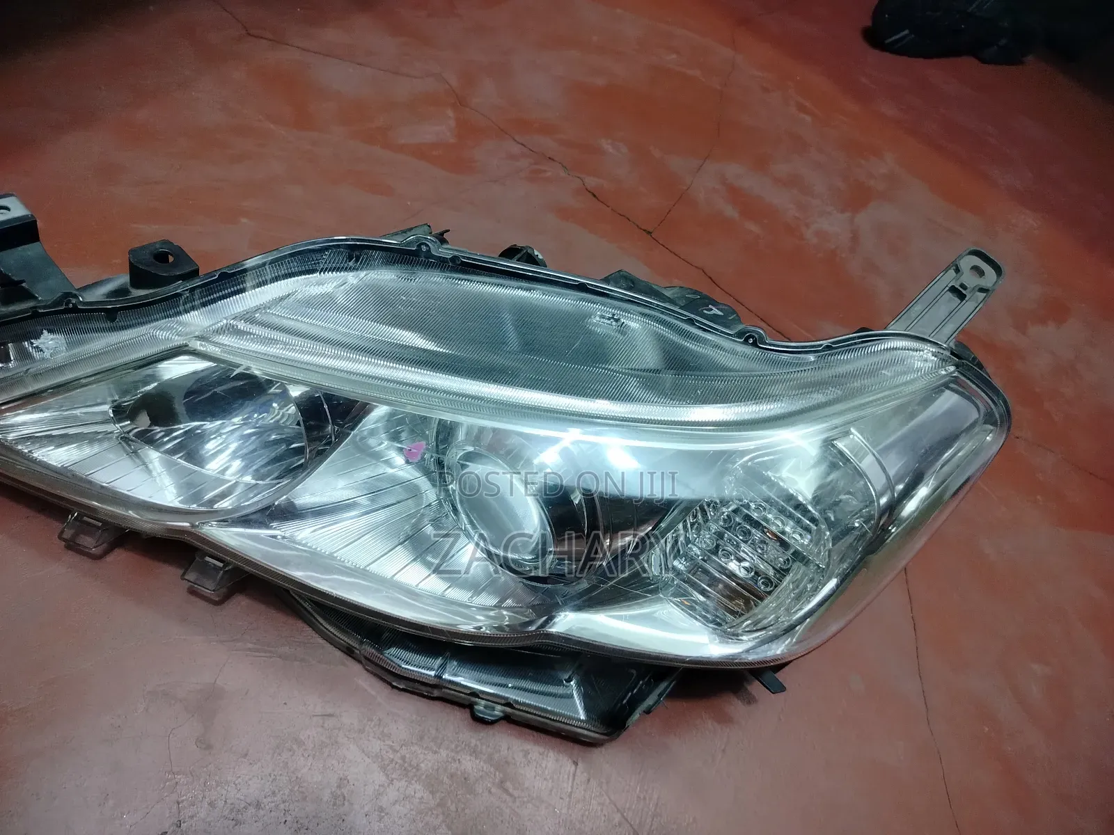 Headlight Fielder 165 (Zenon)