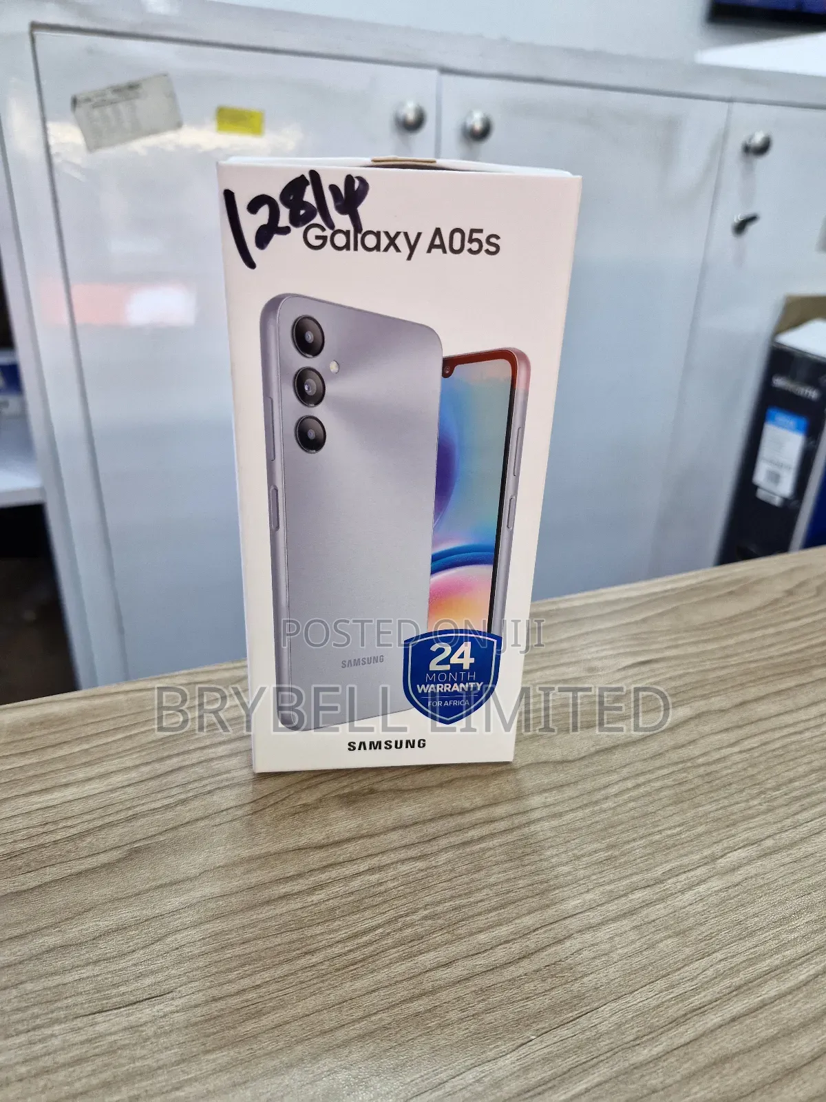 New Samsung Galaxy A05s 128 GB Silver
