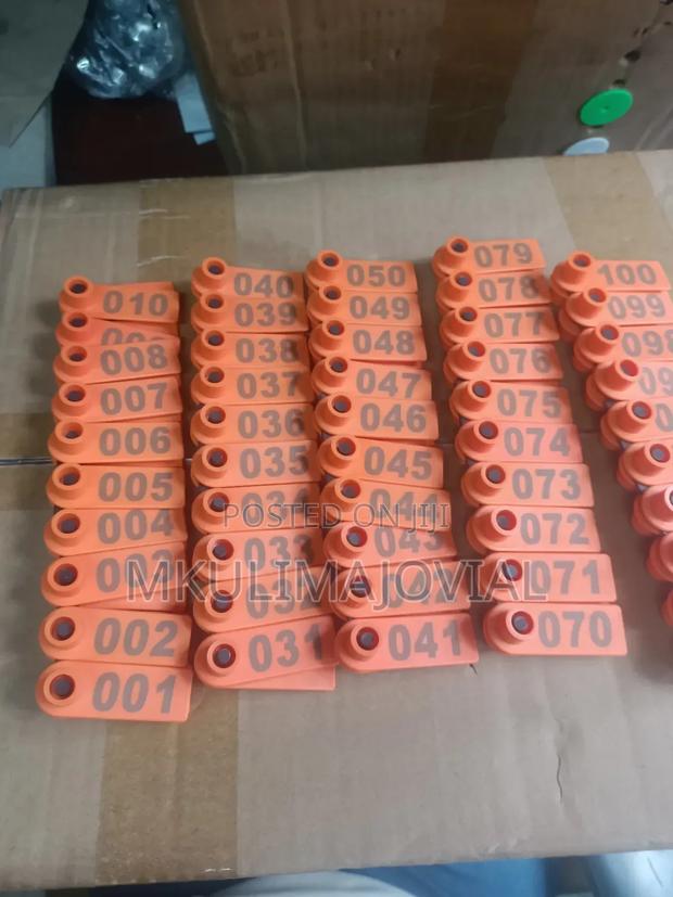 Numbered (001-100) Ear Tags New