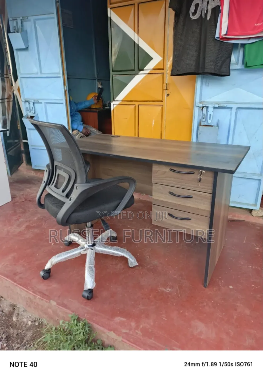 Executive Study Table Mesh Chair