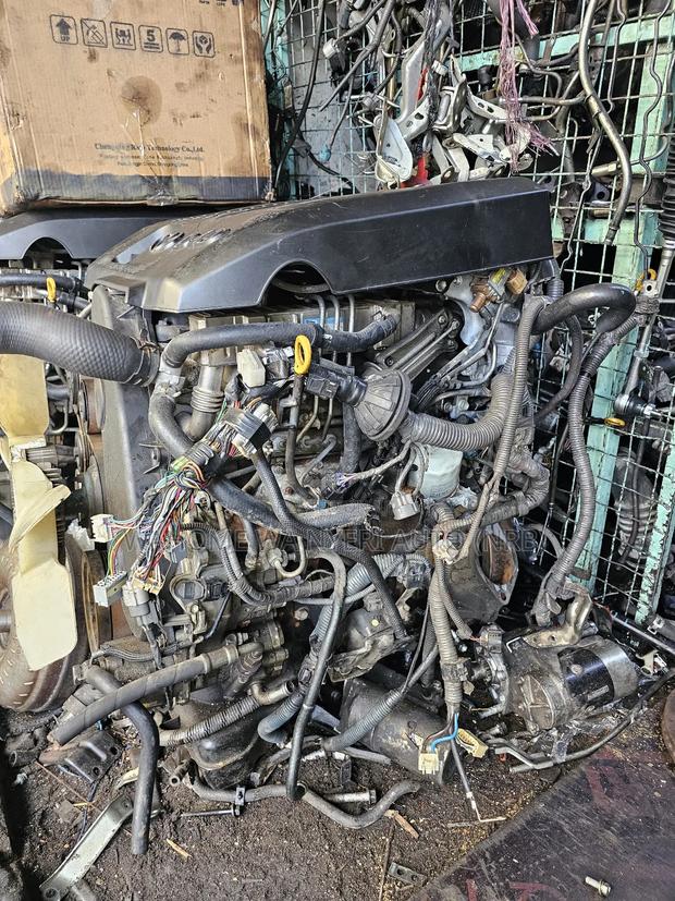 Engine Complete for 1kd Pickup - thumbnail 4