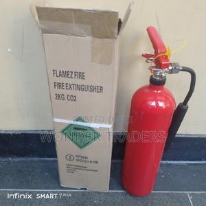 2kg Carbon Dioxide Fire Extinguisher - thumbnail 2