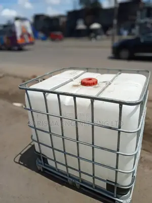 1000L Metallic Water Tanks