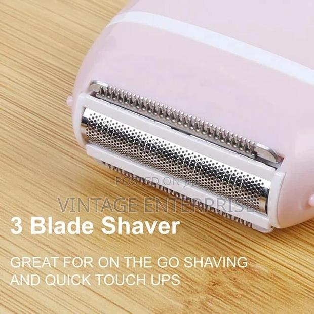 3in1 Waterproof Portable Mini Shaver With Double Edge - thumbnail 3