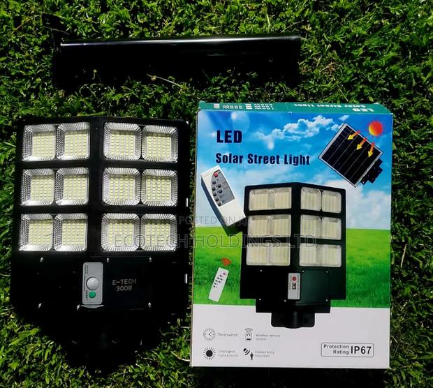 300w Outdoor Solar Street Lights Ty6gf - main view
