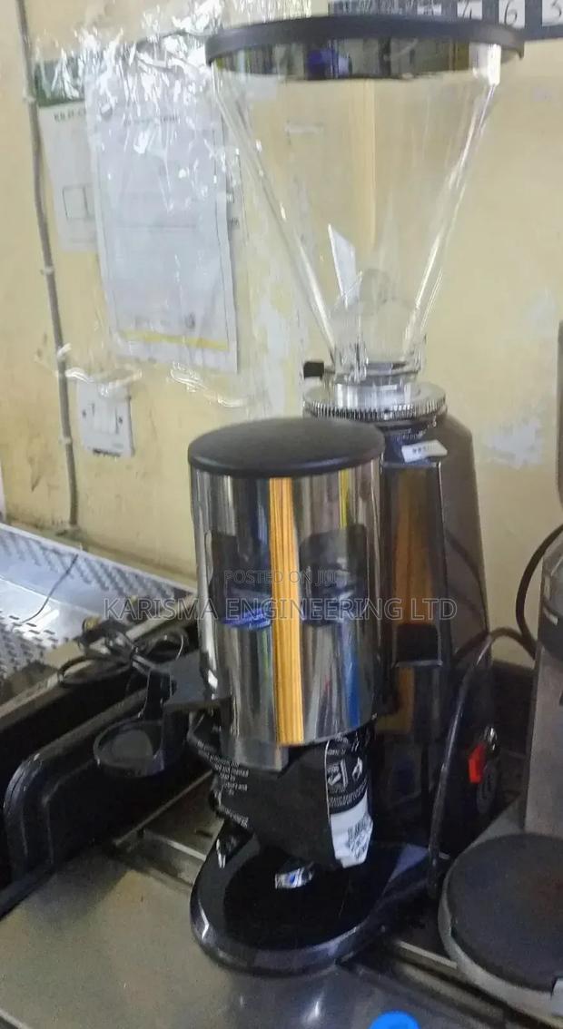 Coffee Grinder Machine - thumbnail 3