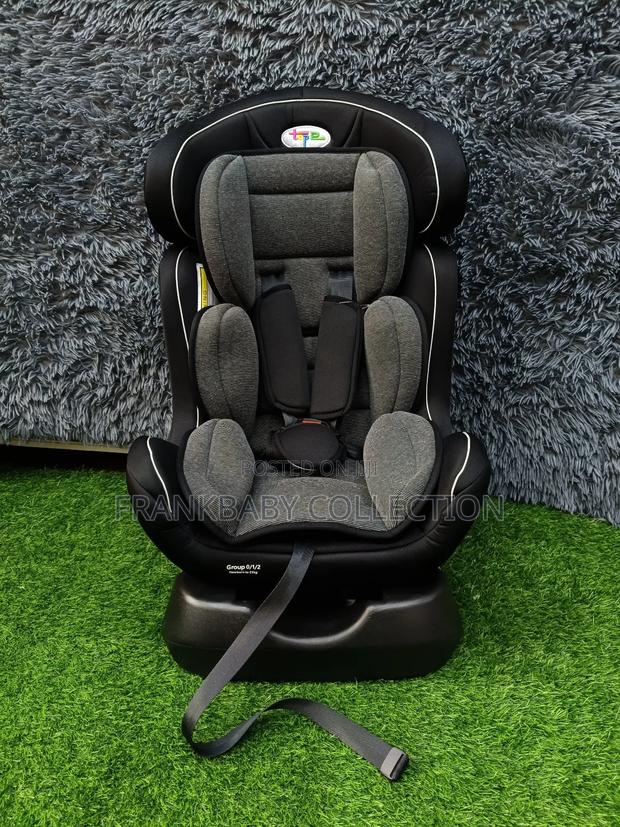 Premium Baby Car Seat for Child's Safety - main view