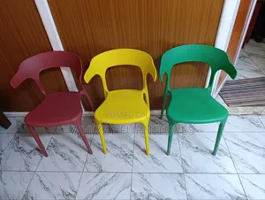 Hotel Plastic Chairs