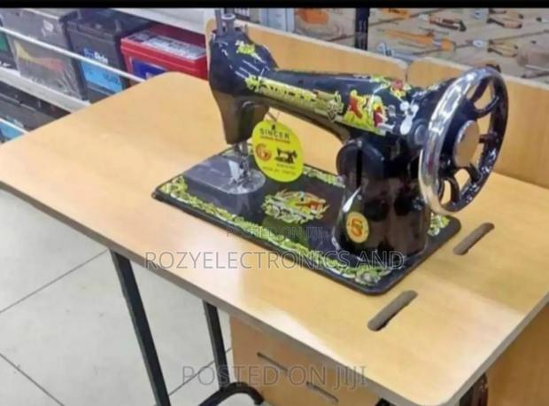 Sewing Machine Plus Local Table - main view