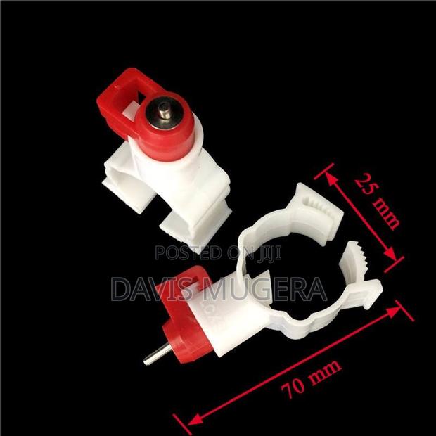 10pcs Sturdy Metal Pigs Waterer Pigs Drinking Nozzle Piglets - thumbnail 4