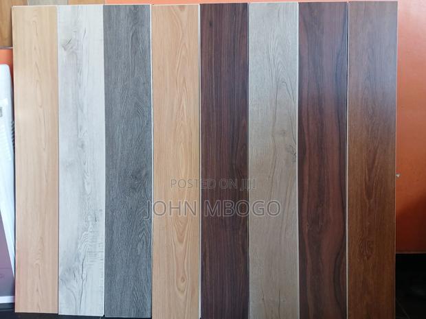 SPC Laminate Floor Supplier. - thumbnail 2