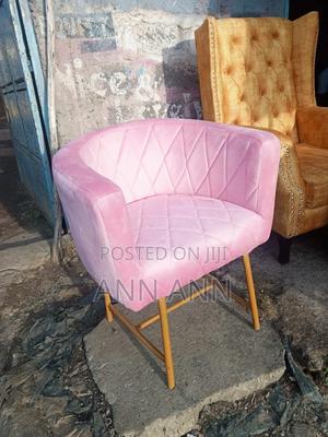 Salon Chairs - main view