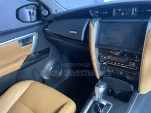 Toyota Fortuner 2.8 D AWD 2016 White