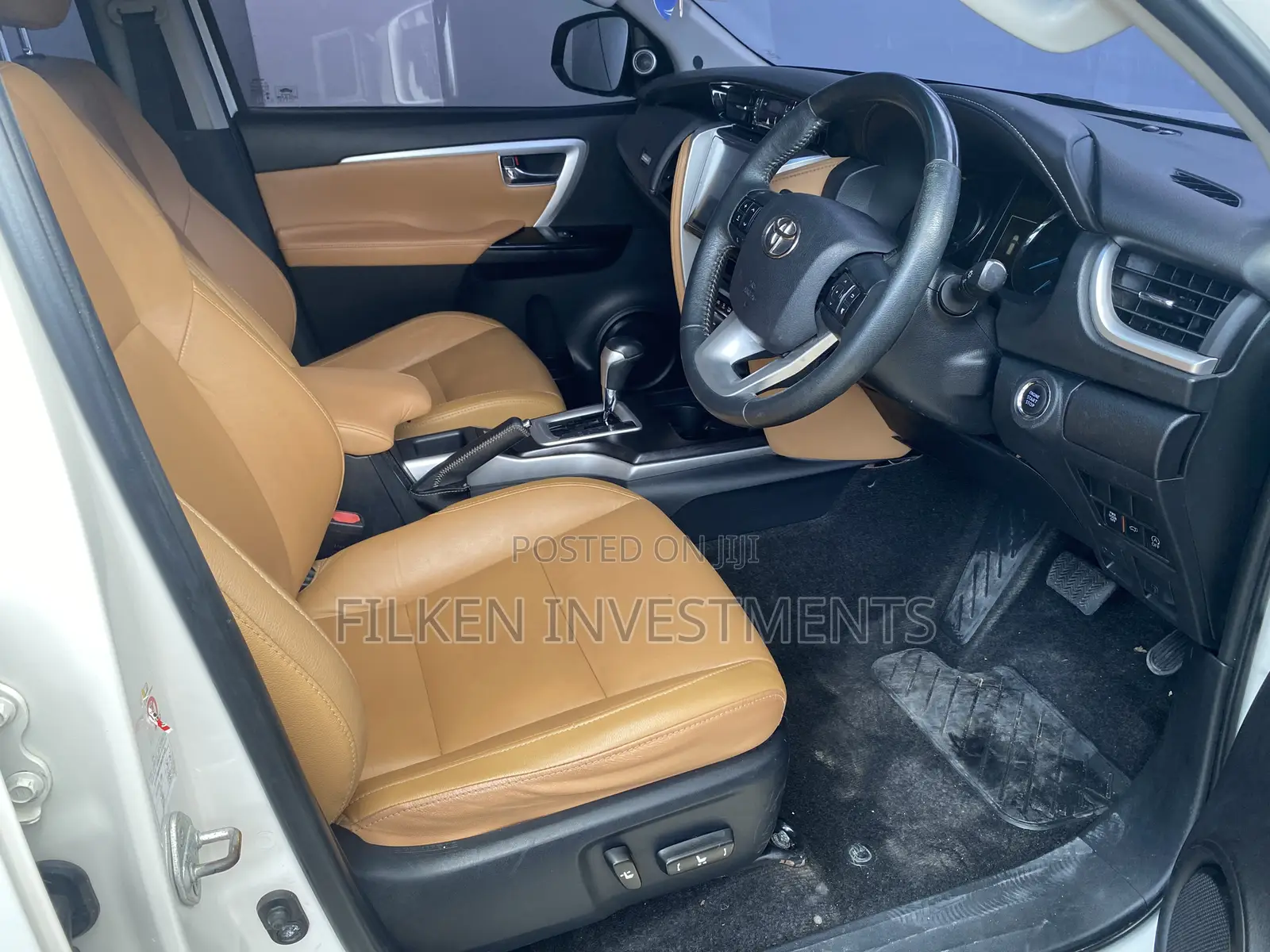 Toyota Fortuner 2.8 D AWD 2016 White