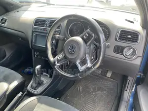 Volkswagen Polo 2017 Blue