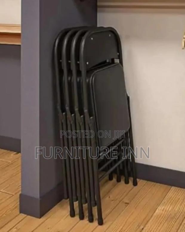 Premium Foldable Office Chair. - thumbnail 2