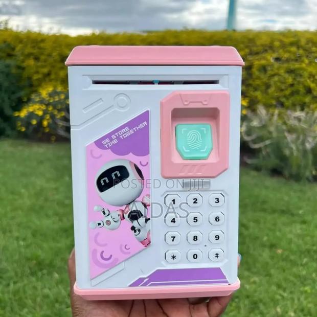 Finger Print Unlock Piggy Bank - main view