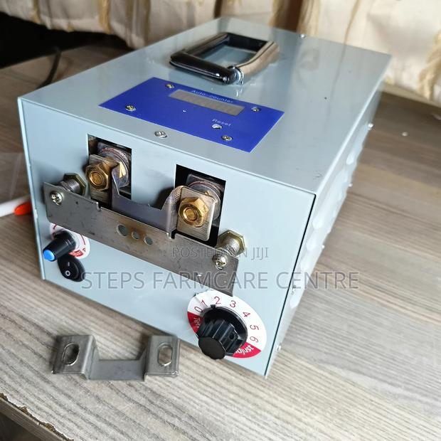 Electric Chicken De-Beakers With Counter - thumbnail 2