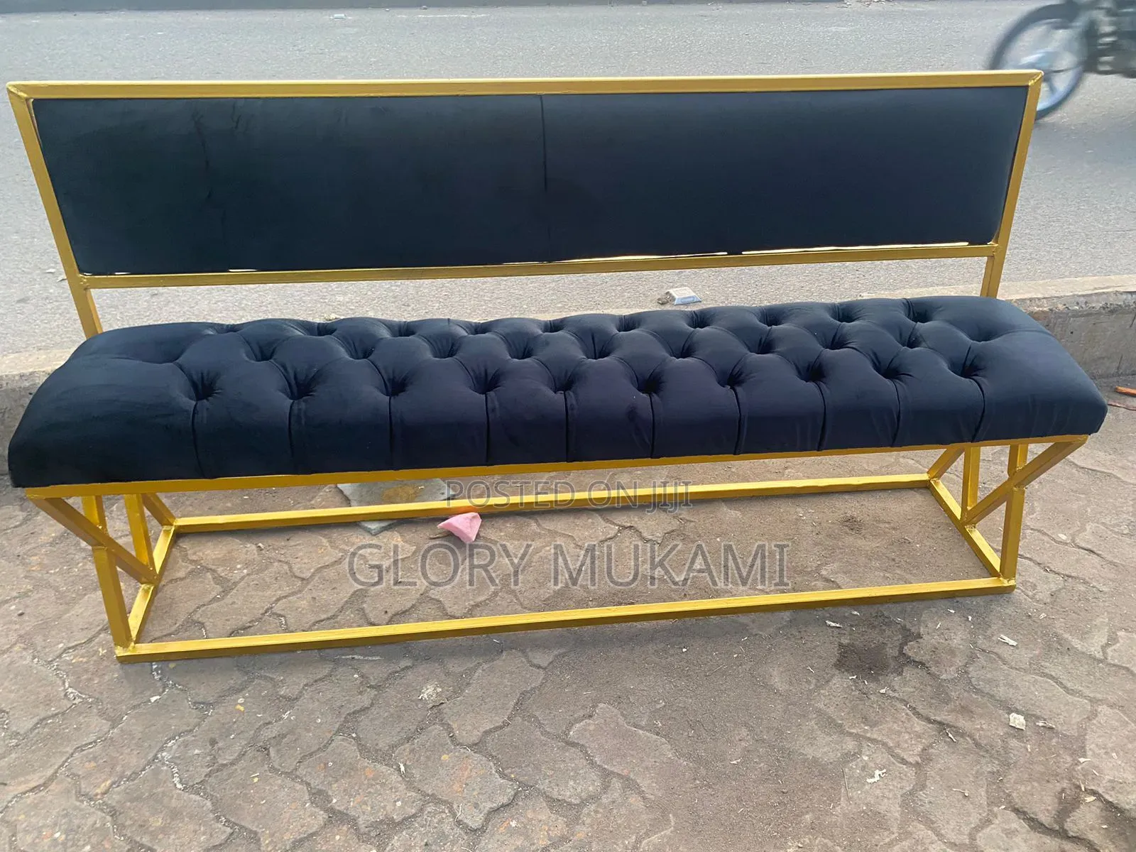 Black 6 Seater Waiting Bench