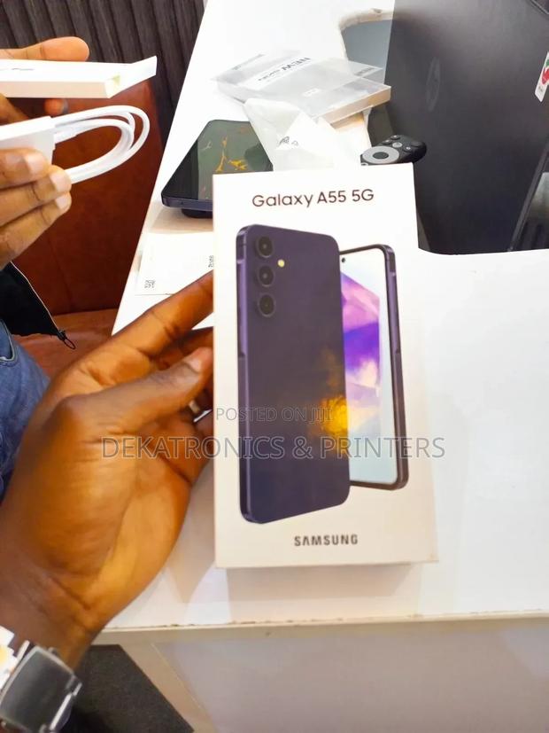 New Samsung Galaxy A55 256 GB Blue - thumbnail 3