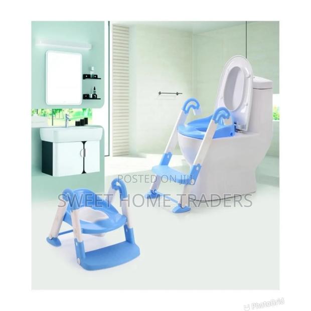*3 in 1 Toilet Traine
-Toilet Seat