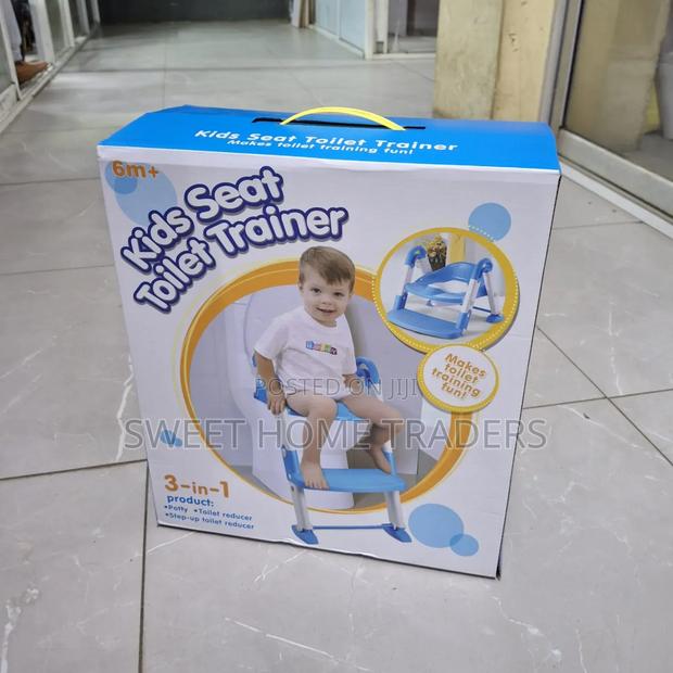 *3 in 1 Toilet Trainer Ladder *Potty - main view