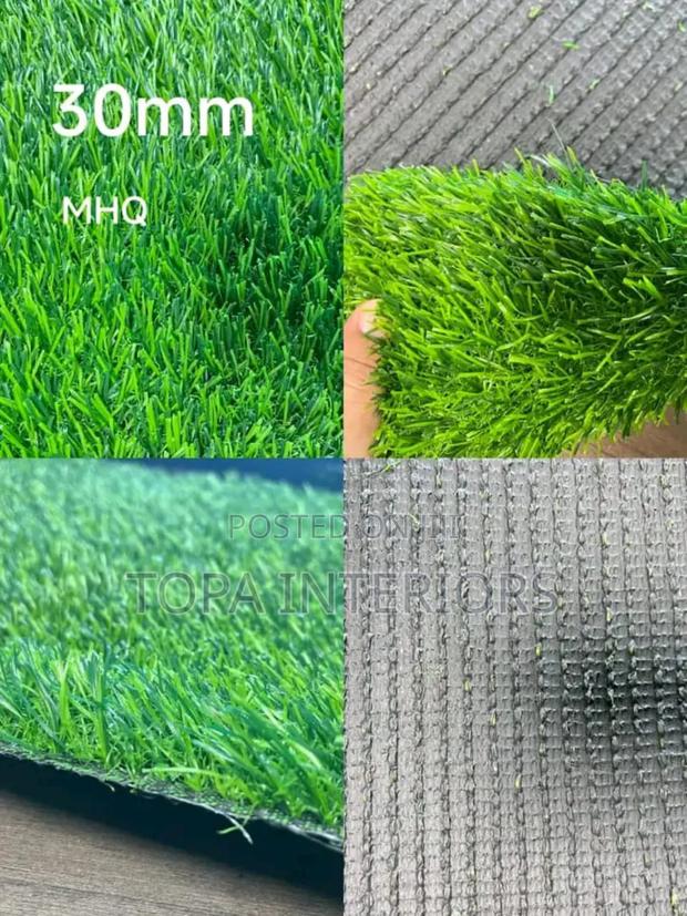 Long Grass 30mm Artificial Outdoor Grass Carpets Fitting - main view