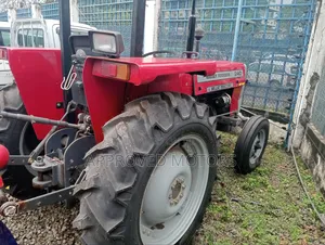 Massey Ferguson 240