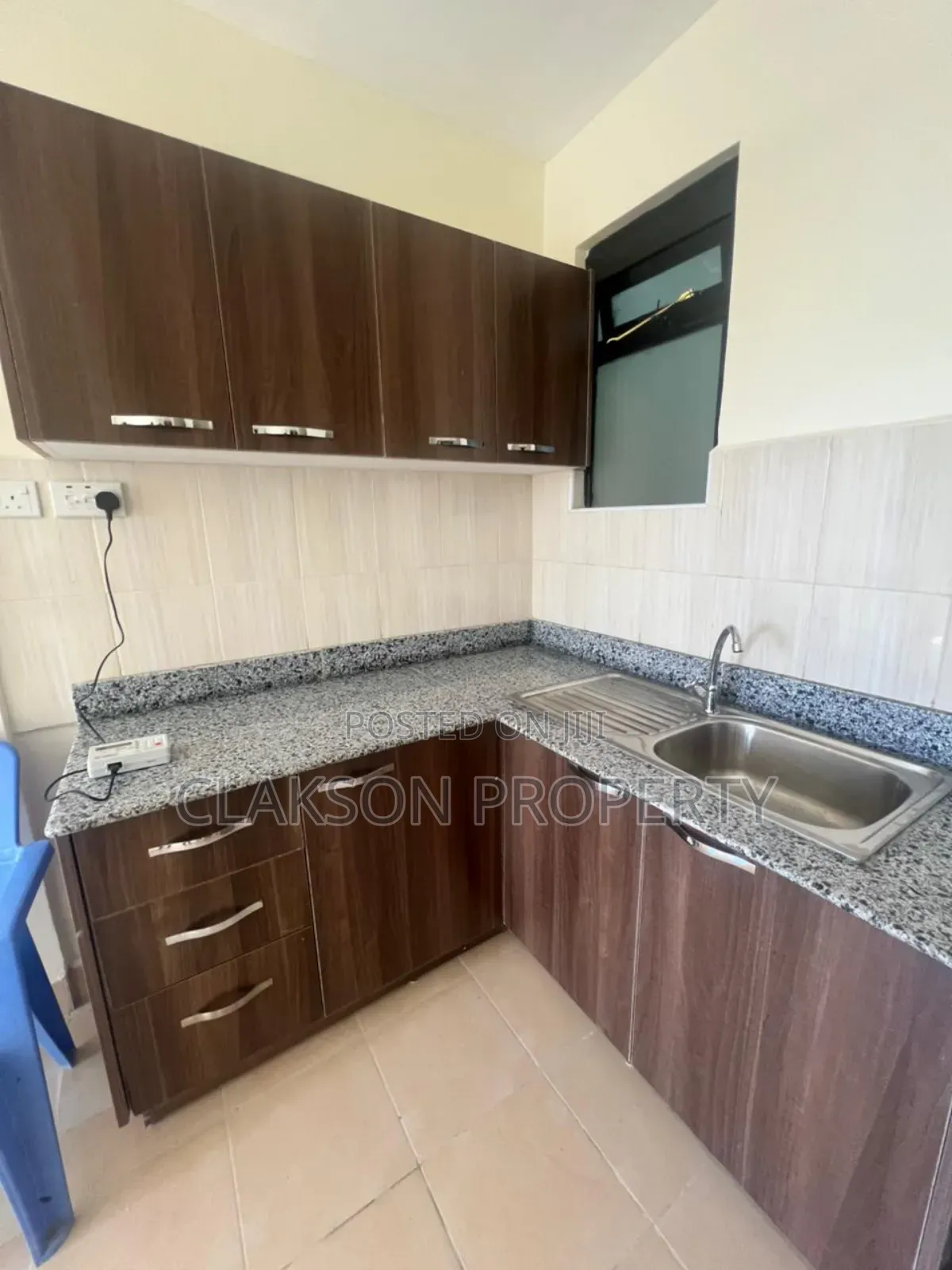 2bdrm Apartment in Ngongroad, Kilimani for rent