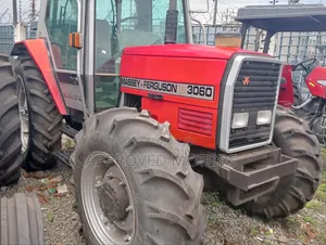 Massey Ferguson Tractor 3060