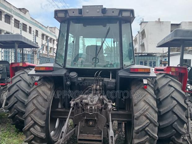 Massey Ferguson Tractor 3060 - thumbnail 8