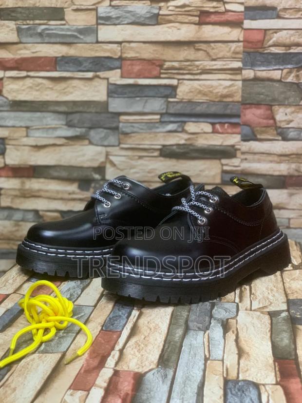 Dr Martens Low Cut KSH 4500
Sizes 39-45 - thumbnail 2