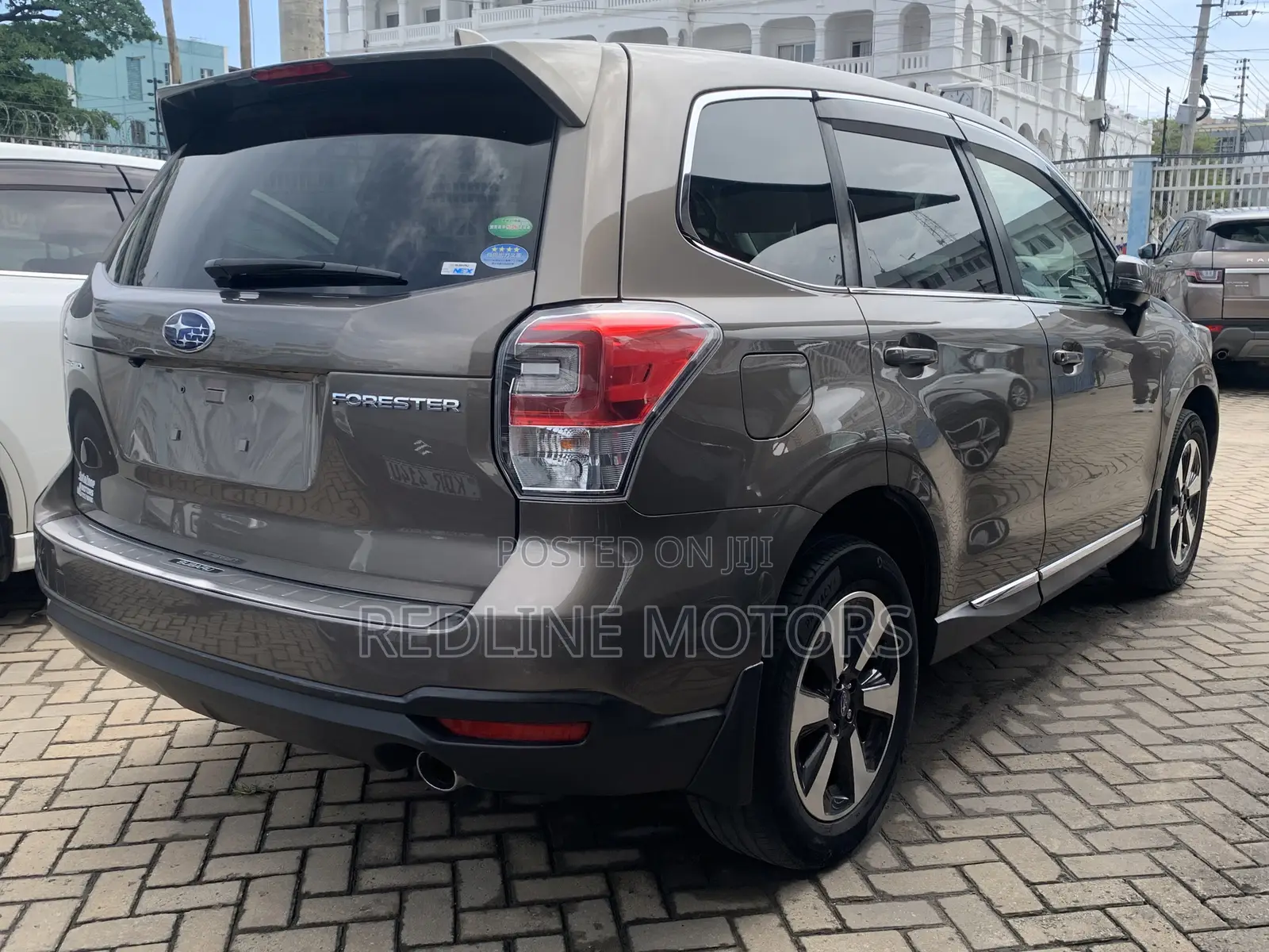 Subaru Forester 2.5i Limited AWD 2017 Ivory