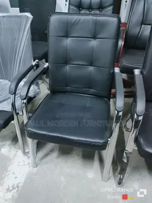 Ergonomic Visitors Chair