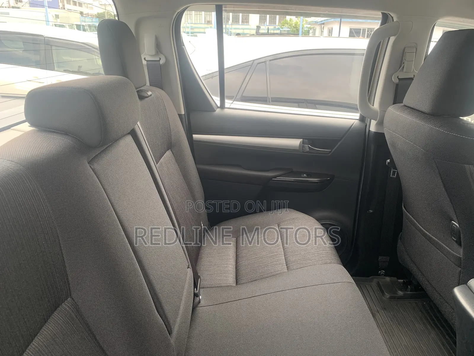 Toyota Hilux 2.4 Diesel 2020 Gold
