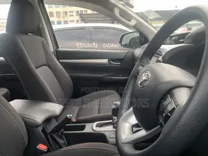 Toyota Hilux 2.4 Diesel 2020 Gold